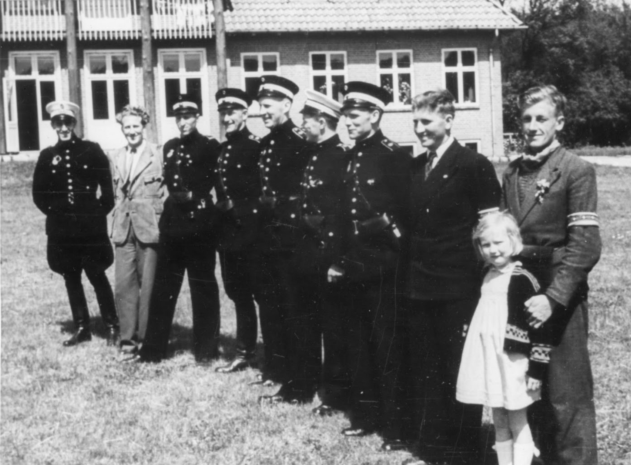 Tillykke! Danmark er igen frit!